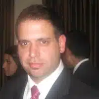 Kfir Catalan - כפיר קטאלן - כפיר הינו בוגר MBA 2010) Tepper). במסגרת לימודיו באוניברסיטה סייע כפיר למועמדים רבים להגיש בקשות, להתכונן לראיונות ולהתקבל לתוכניות המובילות