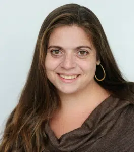 Tal Laks – MBA Consultant טל לקס - Tal Laks - After obtaining her MBA from Columbia Business School at 2013 Tal's role in LHB expanded to strategy development, feasibility studies of potential projects and ventures and developing projects for private entities and governments, the largest of which is the conceptual design of a city which will become a major new financial center in West Africa, which is in its early stages of realization. Since 2017 Tal has been working independently as a consultant applying her experience and knowledge to assist businesses in their growth.